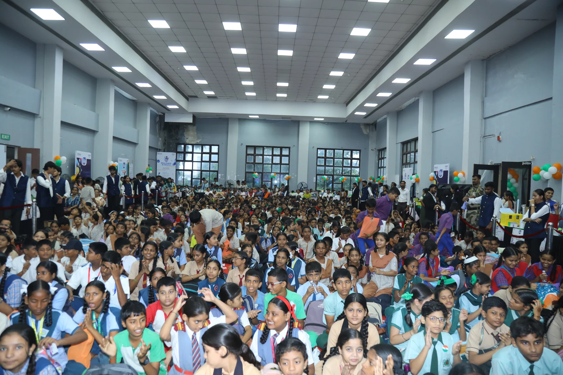 Mere Sapno Ki Dharavi 2.0 — Students gathered at the event